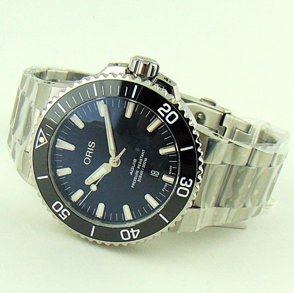 Oris Aquis Date