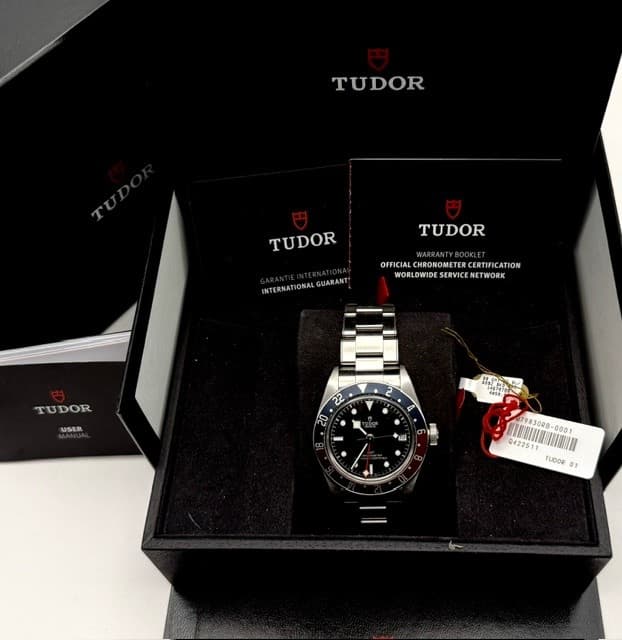Tudor Black Bay GMT