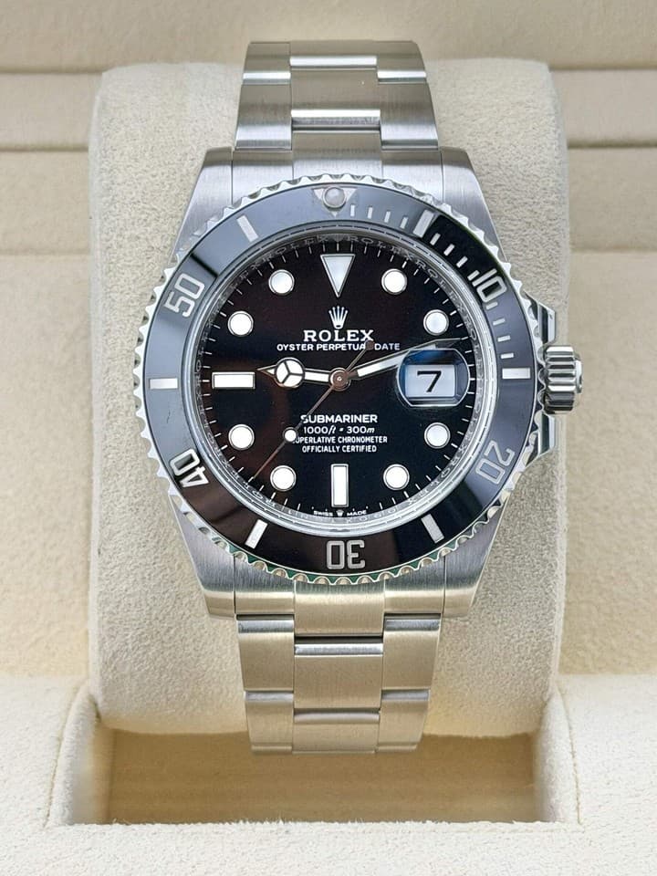 Rolex Submariner Date