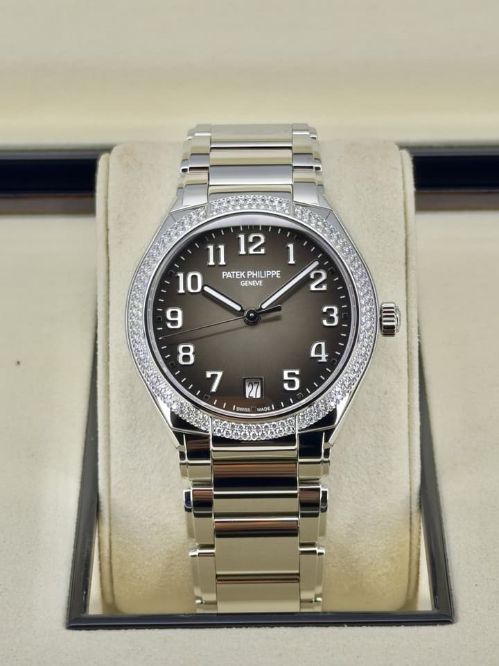 Patek Philippe Twenty~4 Automatic