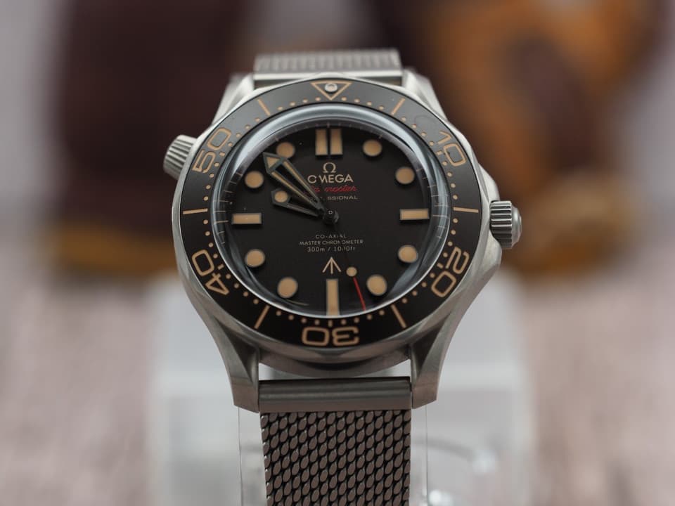 Omega Seamaster Diver 300M 007 Edition